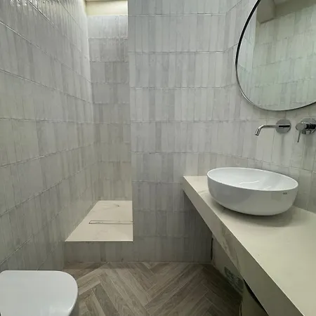 Aphrodite With Jacuzzi Pool Holiday home Florence