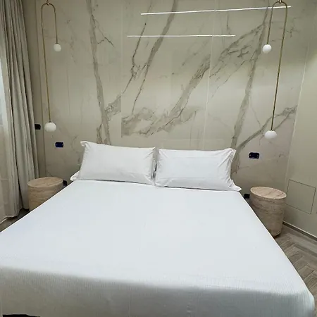 Holiday home Aphrodite With Jacuzzi Pool