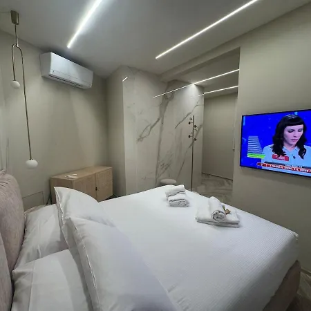 Holiday home Aphrodite With Jacuzzi Pool Florence